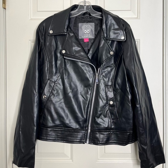 NWT Vince Camuto Asymmetric Zip Faux Leather Moto Jacket L Black - Picture 2 of 15